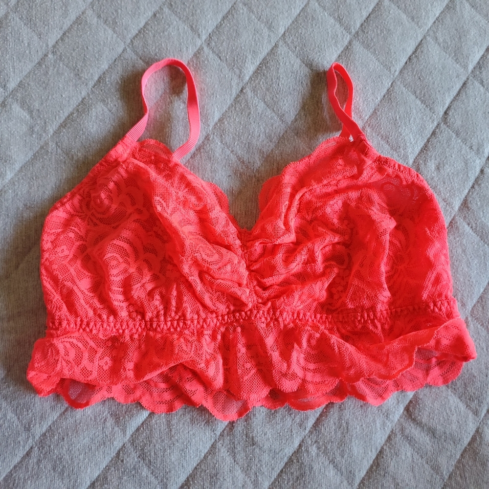⭐ 4/$20 VS PINK Lace Bralette Large
